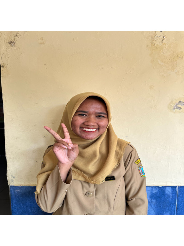 LARASATI RATNA KUSUMA, S.Pd.