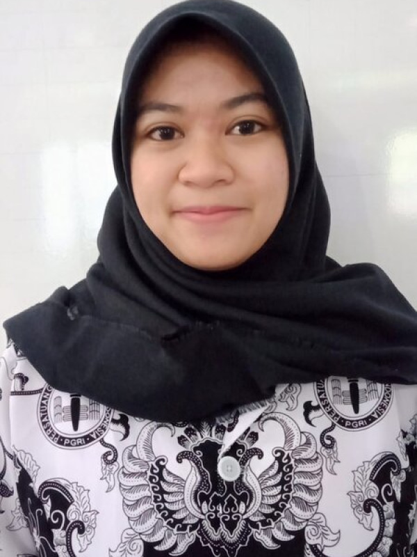 Ratna Dwi Anifah, S.Pd.